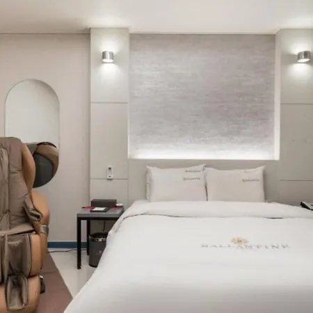 Ballantine Business Hotel Gwangju Metropolitan City Exterior photo