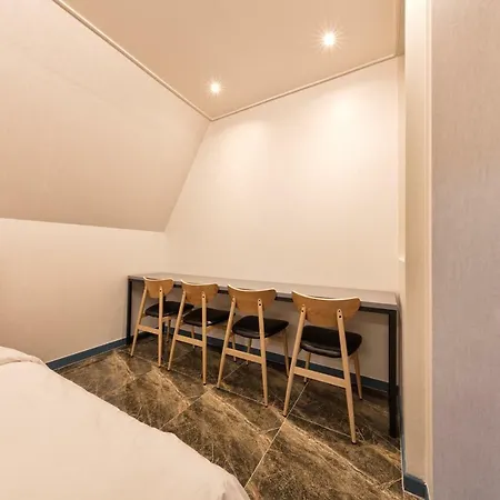 Ballantine Business Hotel Gwangju Metropolitan City Exterior photo